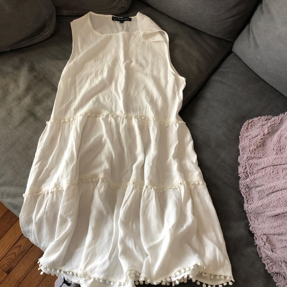Lf white dress